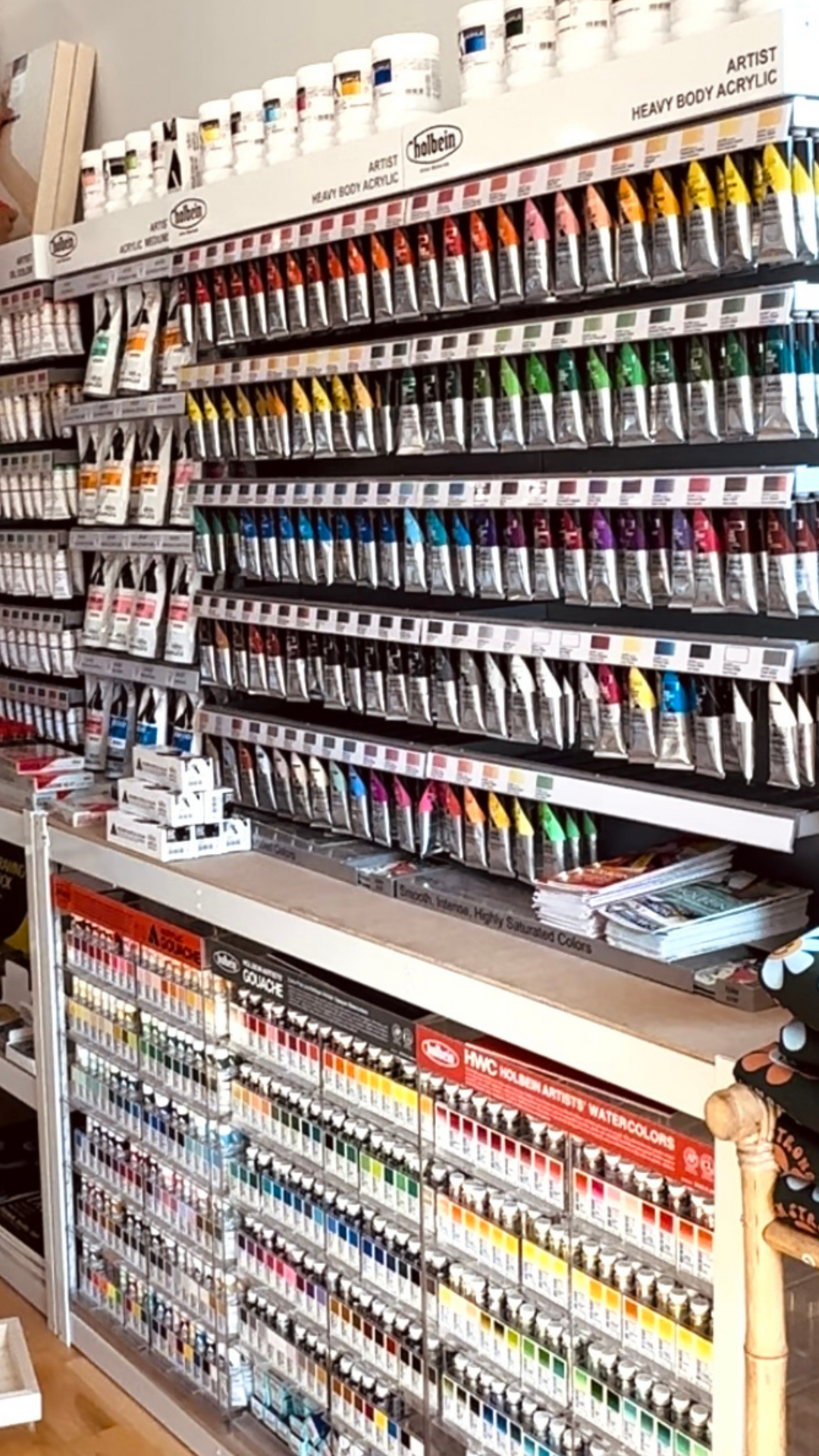 Holbein Art Supplies