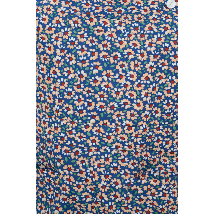 Blue Chamomile Flower Shortall