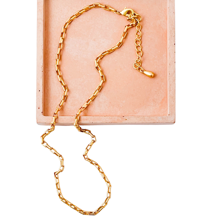 Matte Gold Small Chain Necklace