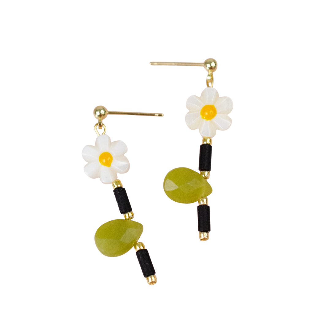 Clara Daisy Earrings