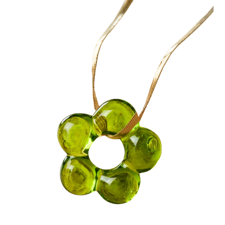 Dazy Glaze Necklace with Gold Chain