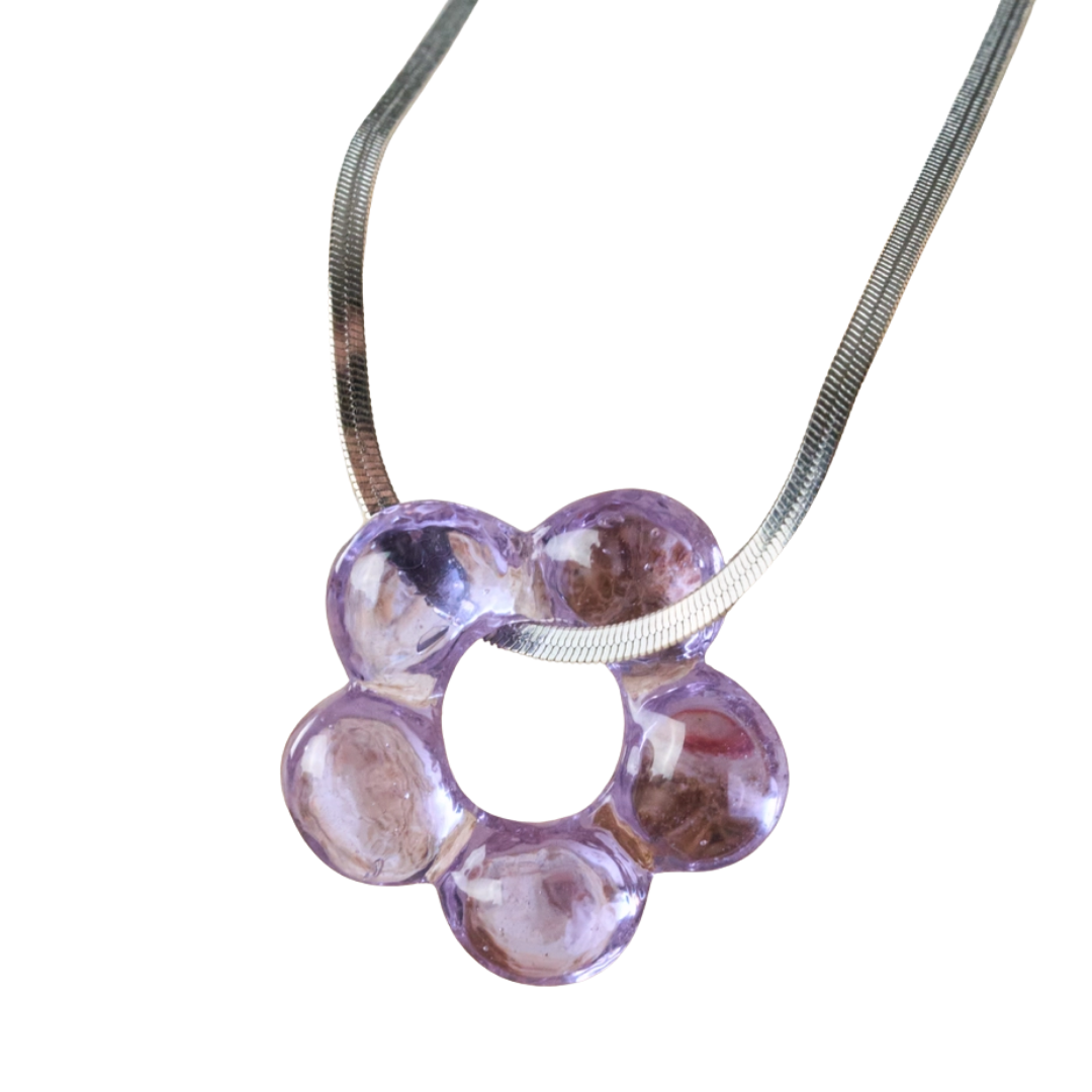 Dazy Glaze Necklace with Gold Chain