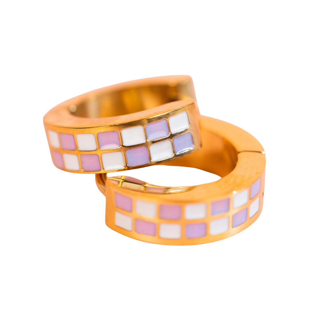 Lilac Checkered Huggies