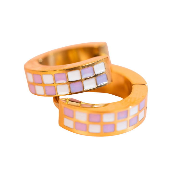 Lilac Checkered Huggies