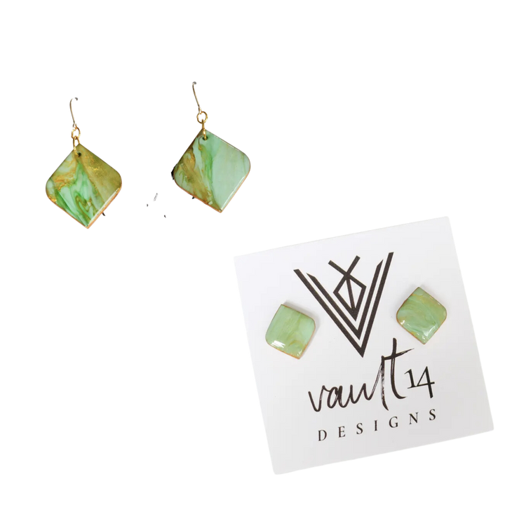 Faux Jadeite Diamond