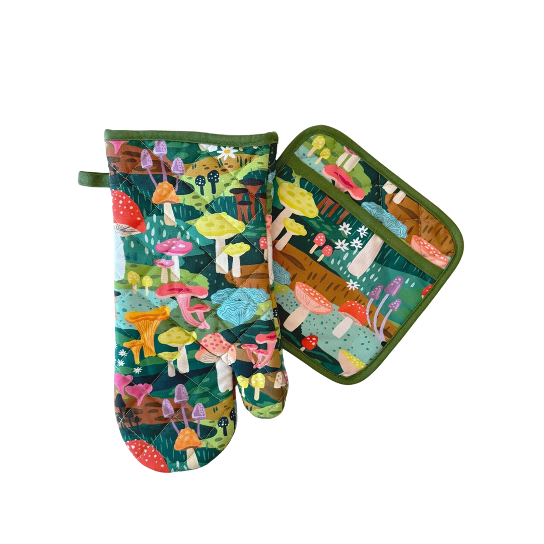 Mushroom Heaven Oven Mitt + Pot Holder Set