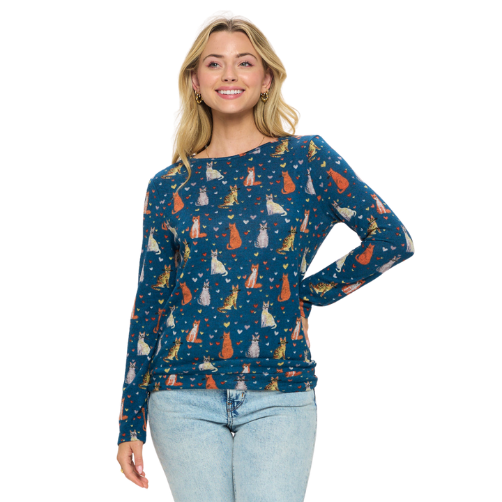 Cat Heart Pull Over