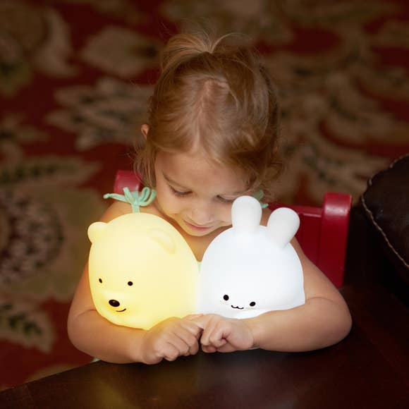 Lumipets® LED Night Light with Remote