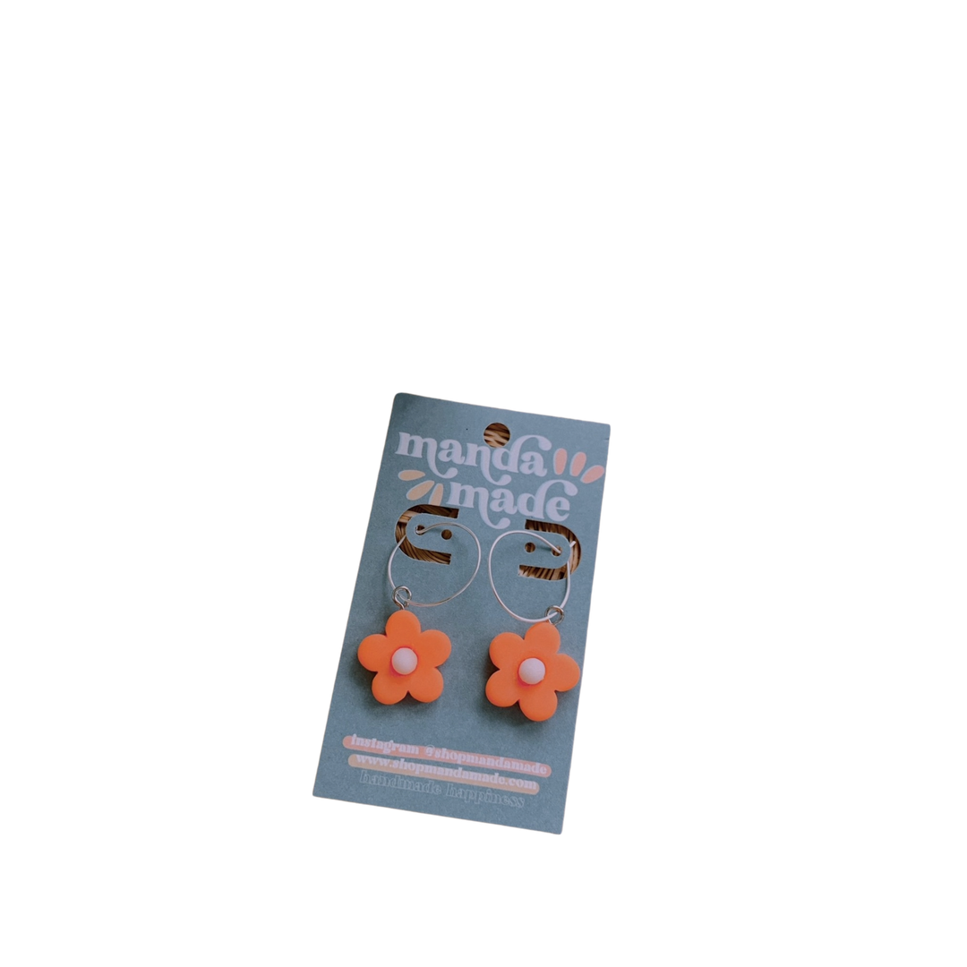 Dippin' Daisy Hoops