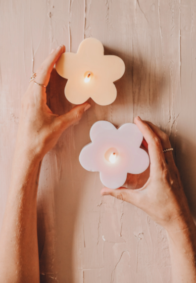 Petal Molded Candle