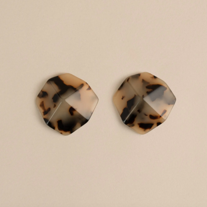 Sculpture Studs