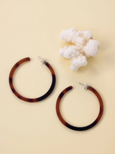 Zuri Hoop Earrings in Hazel