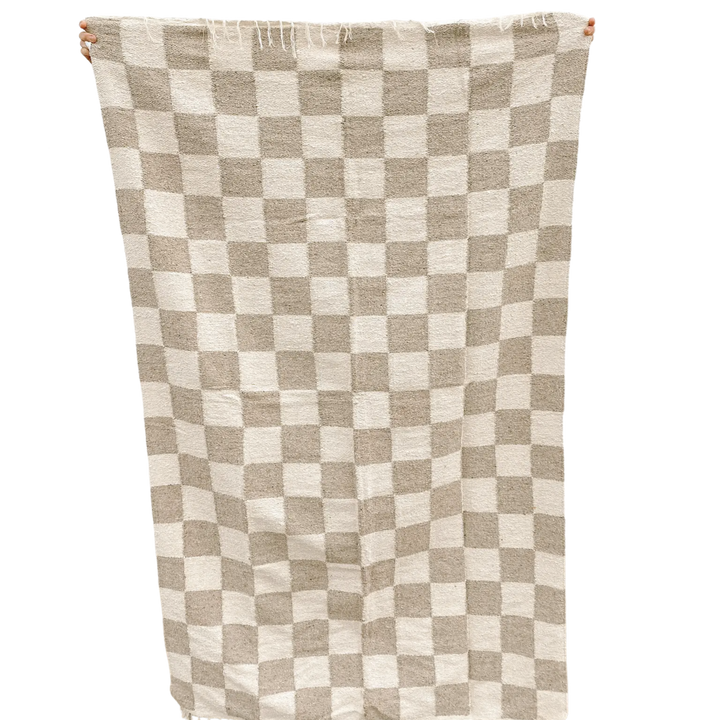 Laguna Heavyweight Checker Throw