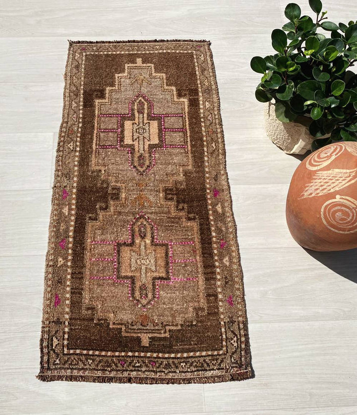 Ari Vintage Rug