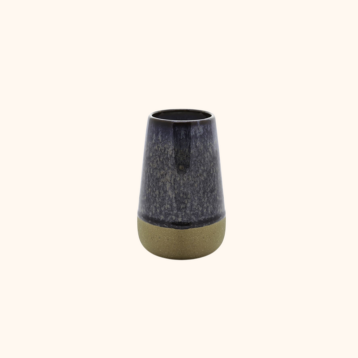 Kin 10 oz. Ceramic Candle